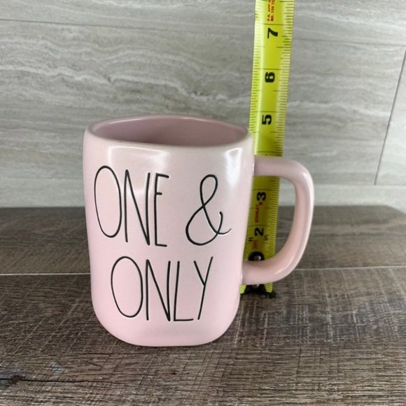 Rae Dunn One & Only Mug - Picture 4 of 4
